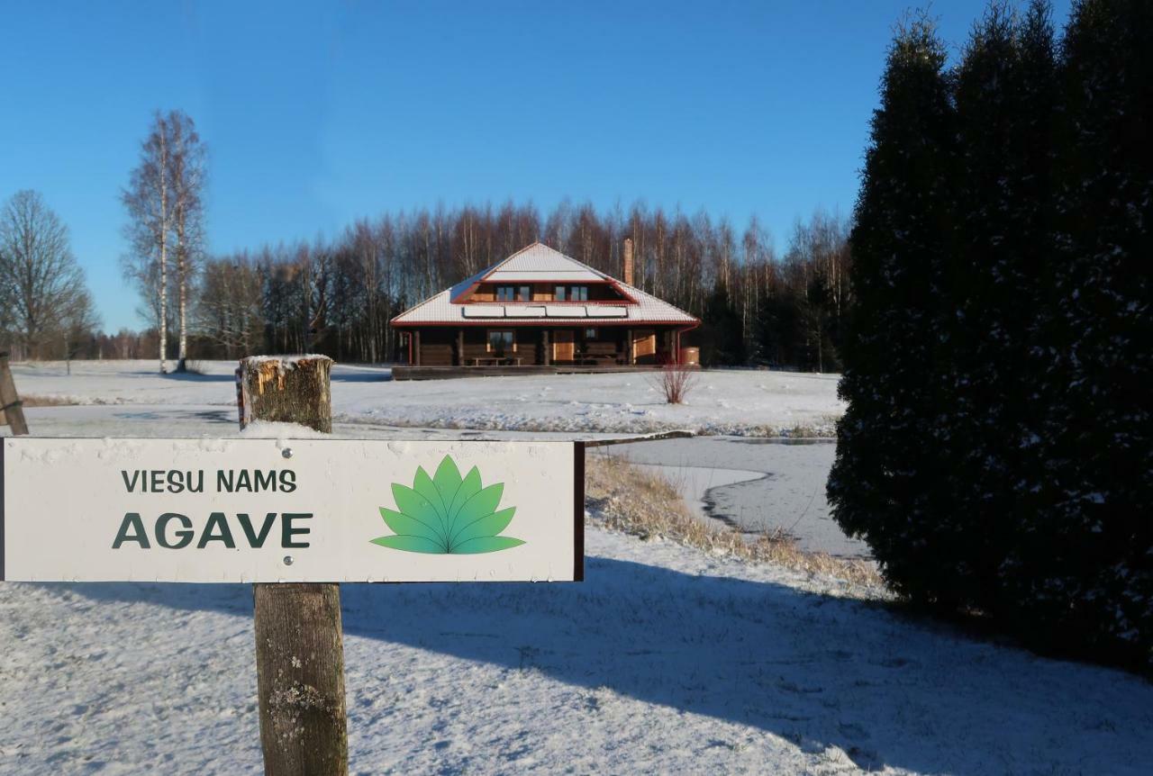 Agave Hotel Augsligatne Buitenkant foto